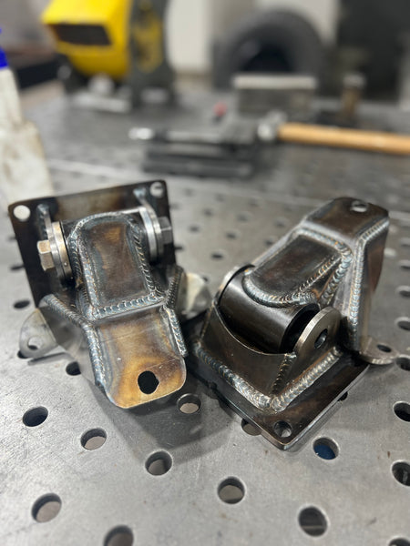 2014-2018 Chevy / GMC - 1500 5.3L, 6.0L, and 6.2L - Engine Mounts